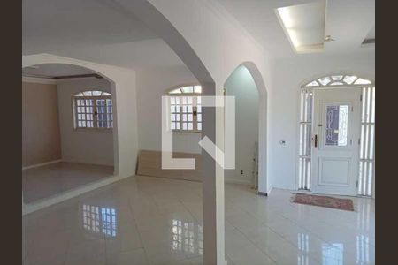 Casa à venda com 5 quartos, 368m² em Anil, Rio de Janeiro