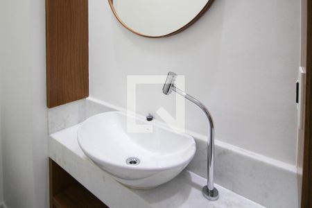 Lavabo de apartamento para alugar com 1 quarto, 50m² em Moema, São Paulo