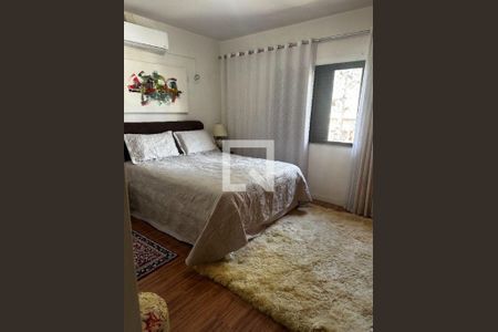 Casa à venda com 3 quartos, 198m² em Jardim das Vertentes, São Paulo