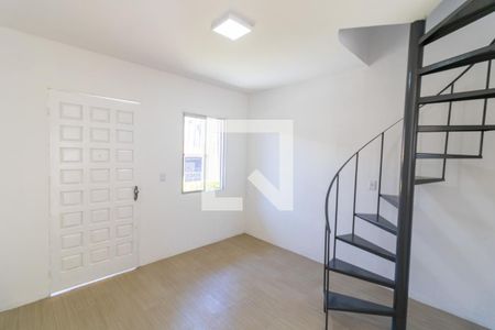 Sala de casa de condomínio à venda com 2 quartos, 80m² em Cavalhada, Porto Alegre