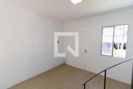 Sala de casa de condomínio à venda com 2 quartos, 80m² em Cavalhada, Porto Alegre