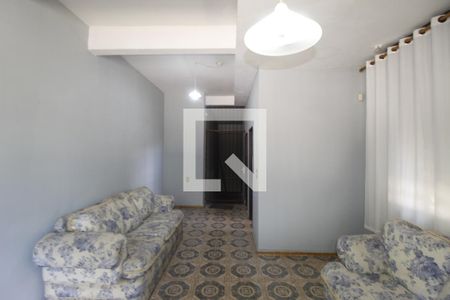 Sala 1 de casa para alugar com 4 quartos, 300m² em Passo D’areia, Porto Alegre