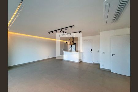 Sala de apartamento à venda com 2 quartos, 154m² em Campo Belo, São Paulo