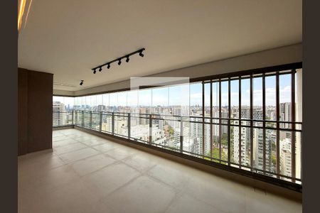 Varanda  de apartamento à venda com 2 quartos, 154m² em Campo Belo, São Paulo
