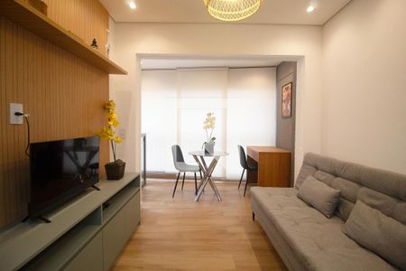 Sala/Cozinha de apartamento para alugar com 1 quarto, 32m² em Vila Madalena, São Paulo