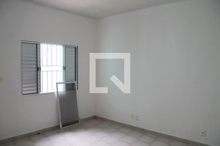 Suíte  de casa para alugar com 3 quartos, 310m² em Vila Clotilde, Guarulhos