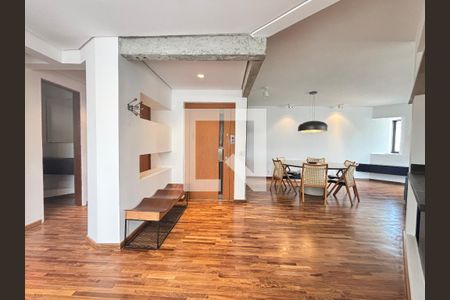 Sala de apartamento para alugar com 3 quartos, 171m² em Vila Nova Conceição, São Paulo