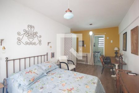Sala/Quarto de apartamento para alugar com 1 quarto, 49m² em Centro Histórico, Porto Alegre