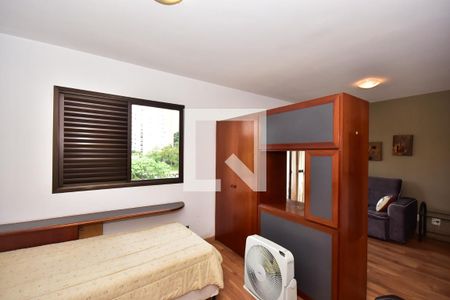 Quarto de apartamento à venda com 1 quarto, 35m² em Vila Suzana, São Paulo