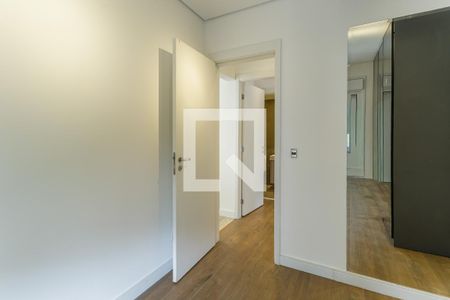 Suíte 1 de apartamento à venda com 2 quartos, 76m² em Indianópolis, São Paulo