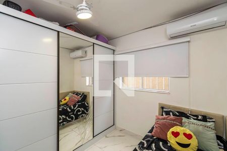 Quarto 1 de casa à venda com 5 quartos, 400m² em Vila da Penha, Rio de Janeiro