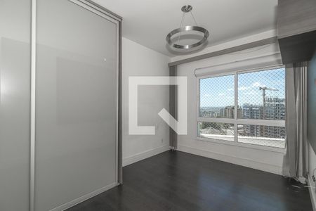 Quarto Suíte de apartamento para alugar com 2 quartos, 74m² em Três Figueiras, Porto Alegre