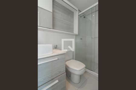Banheiro da Suíte de apartamento para alugar com 2 quartos, 74m² em Três Figueiras, Porto Alegre