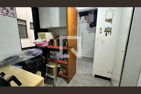 Quarto de Serviço de apartamento para alugar com 3 quartos, 120m² em Recreio dos Bandeirantes, Rio de Janeiro