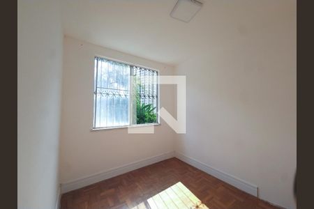 Quarto 2 de apartamento para alugar com 2 quartos, 55m² em Saboeiro, Salvador