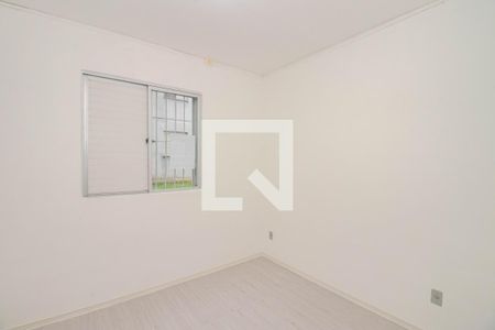 Quarto 1 de apartamento para alugar com 2 quartos, 40m² em Rubem Berta, Porto Alegre