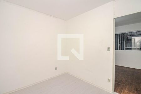 Quarto 1 de apartamento para alugar com 2 quartos, 40m² em Rubem Berta, Porto Alegre