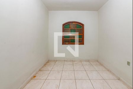 Quarto  de casa à venda com 3 quartos, 500m² em Alto Caiçaras, Belo Horizonte
