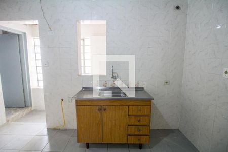 Sala/Cozinha de casa para alugar com 1 quarto, 30m² em Vila Libanesa, São Paulo