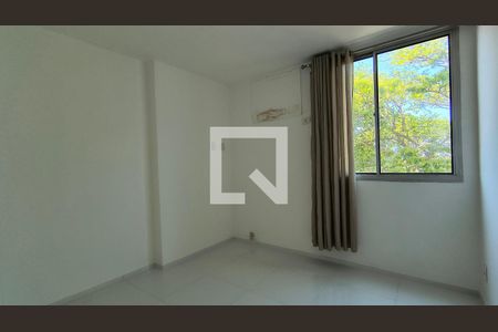 Quarto 2 de apartamento para alugar com 2 quartos, 58m² em Barra da Tijuca, Rio de Janeiro
