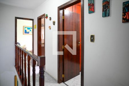 Corredor acesso Quartos de casa à venda com 4 quartos, 250m² em Jardim Santa Cruz (sacoma), São Paulo