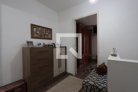 Corredor de casa de condomínio para alugar com 2 quartos, 80m² em Jardim Independência, São Paulo