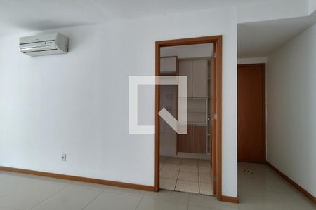 Sala de apartamento à venda com 3 quartos, 80m² em Taquara, Rio de Janeiro