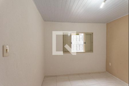 Quarto 2 de casa para alugar com 2 quartos, 40m² em Jardim Santa Lúcia, Campinas