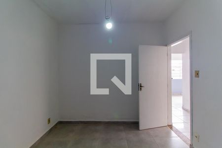 Quarto 1 de casa para alugar com 2 quartos, 85m² em Vila Nova Pauliceia, São Paulo