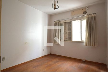 Quarto  de casa à venda com 3 quartos, 239m² em Petrópolis, Porto Alegre