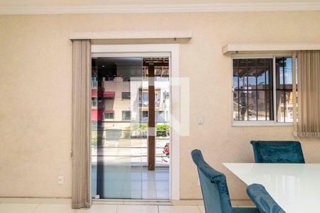 Sala de apartamento para alugar com 2 quartos, 108m² em Irajá, Rio de Janeiro