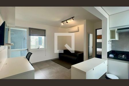 Sala de apartamento para alugar com 1 quarto, 40m² em Cerqueira César, São Paulo