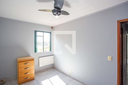 Quarto 1 de apartamento para alugar com 2 quartos, 55m² em Conjunto Residencial Sanko, Diadema