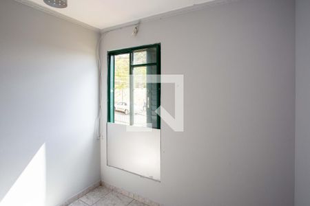 Quarto 2 de apartamento para alugar com 2 quartos, 55m² em Conjunto Residencial Sanko, Diadema