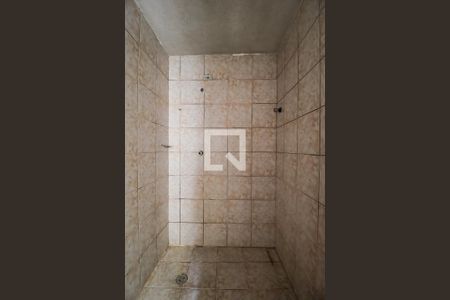 Banheiro de casa para alugar com 1 quarto, 30m² em Jardim Virginia Bianca, São Paulo