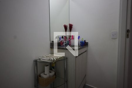 Lavabo de casa para alugar com 2 quartos, 61m² em Chácara Faggion, Suzano