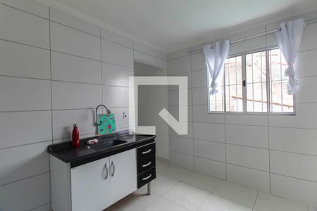Sala/Cozinha de casa para alugar com 1 quarto, 50m² em Parque Santa Madalena, São Paulo