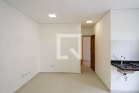 Sala/Cozinha de apartamento para alugar com 2 quartos, 50m² em Vila Ivone, São Paulo