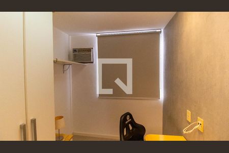 Quarto de apartamento à venda com 2 quartos, 68m² em Icaraí, Niterói
