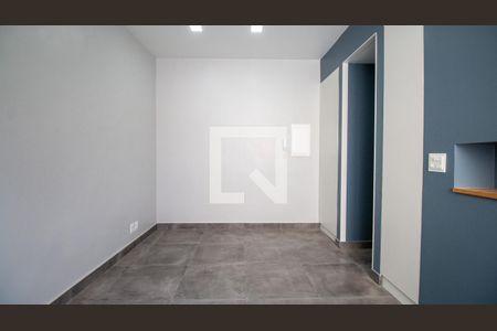 Sala / Quarto de apartamento para alugar com 1 quarto, 36m² em Praça da Bandeira, Rio de Janeiro