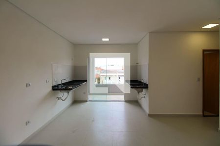 Sala/Cozinha de apartamento para alugar com 2 quartos, 50m² em Vila Ivone, São Paulo