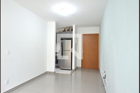 Sala de apartamento à venda com 2 quartos, 44m² em Costa E Silva, Porto Alegre