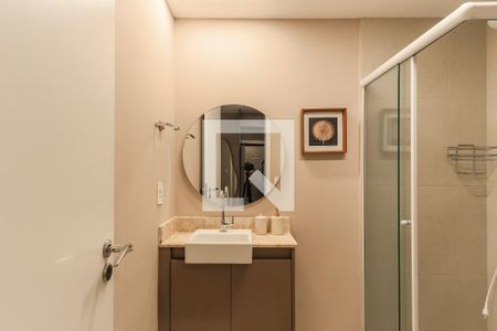 Banheiro de kitnet/studio à venda com 1 quarto, 33m² em Jardim das Acacias, São Paulo