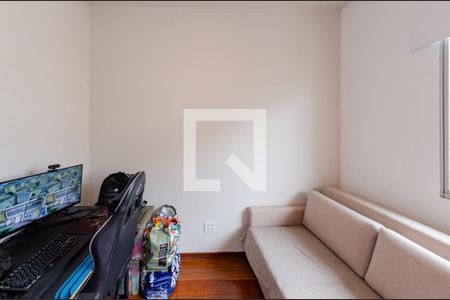 Quarto 1 de apartamento para alugar com 3 quartos, 101m² em Nova Granada, Belo Horizonte