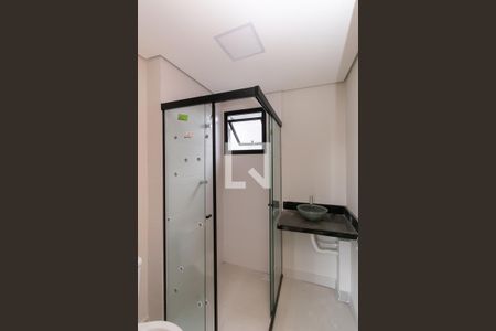 Banheiro de apartamento para alugar com 1 quarto, 40m² em Vila Prudente, São Paulo