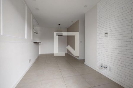Sala de apartamento à venda com 3 quartos, 75m² em Tanque, Rio de Janeiro
