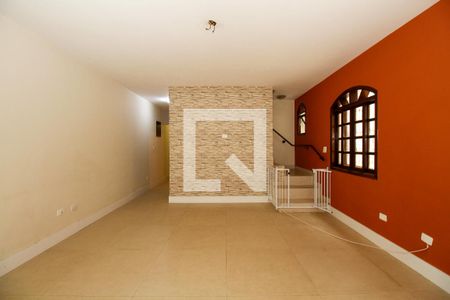 Sala de casa para alugar com 4 quartos, 280m² em Alto de Pinheiros, São Paulo