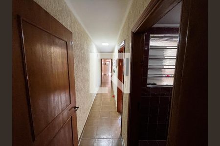 Corredor P/ Cozinha de casa à venda com 4 quartos, 180m² em Carandiru, São Paulo