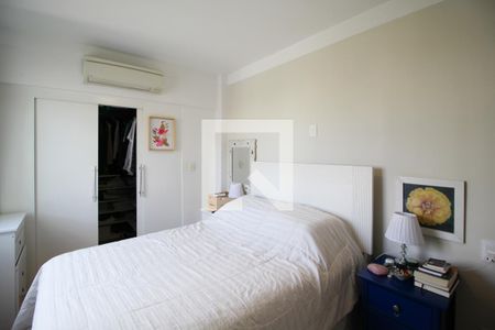 Quarto 1  de apartamento para alugar com 2 quartos, 65m² em Vila Olímpia, São Paulo