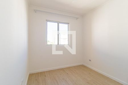 Quarto 2 de apartamento para alugar com 2 quartos, 50m² em Cidade Industrial de Curitiba, Curitiba